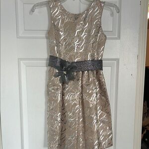 Chic Kids Dress with Silver and Cream Design
